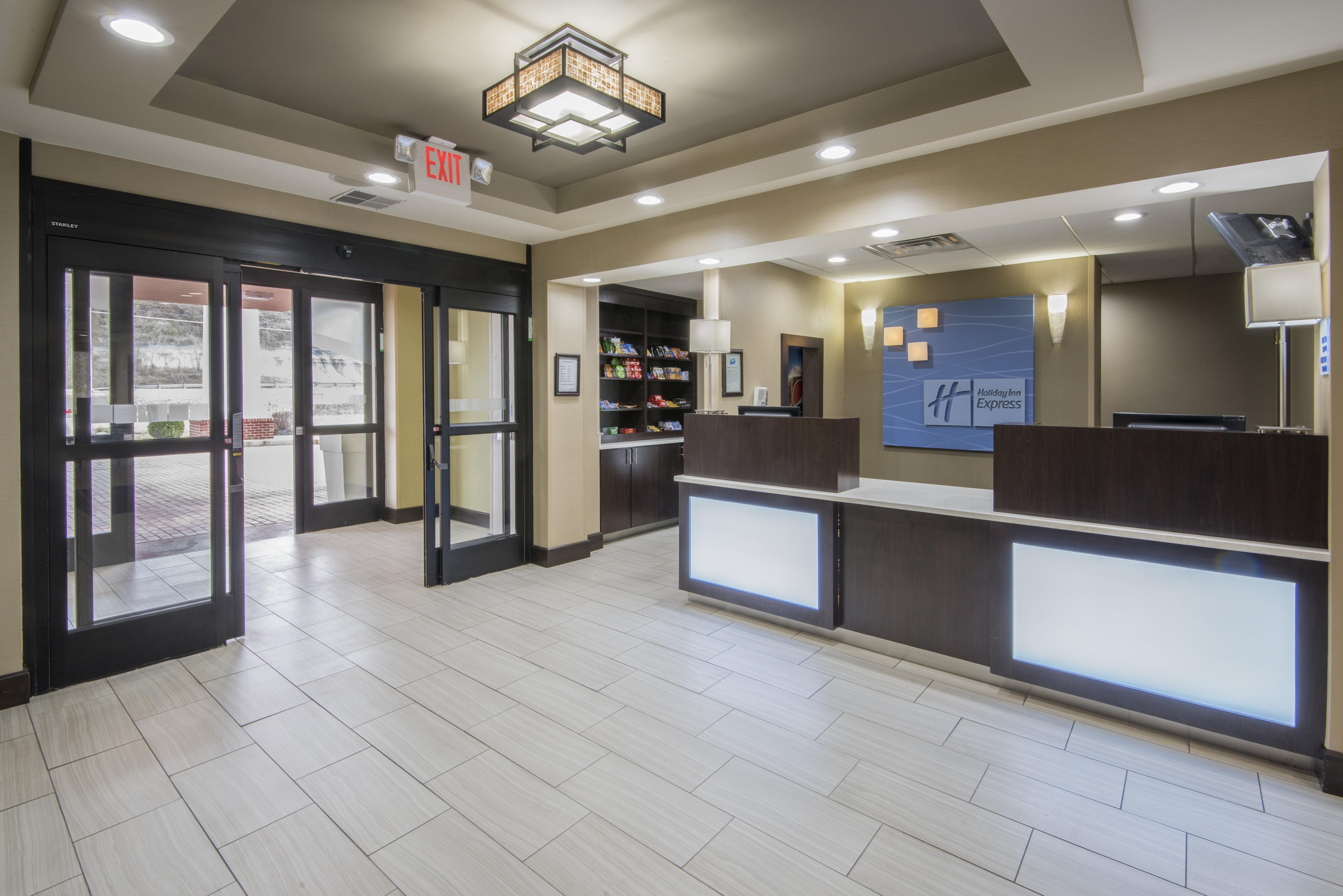 Holiday Inn Express Hotel & Suites Ashland By Ihg Екстериор снимка