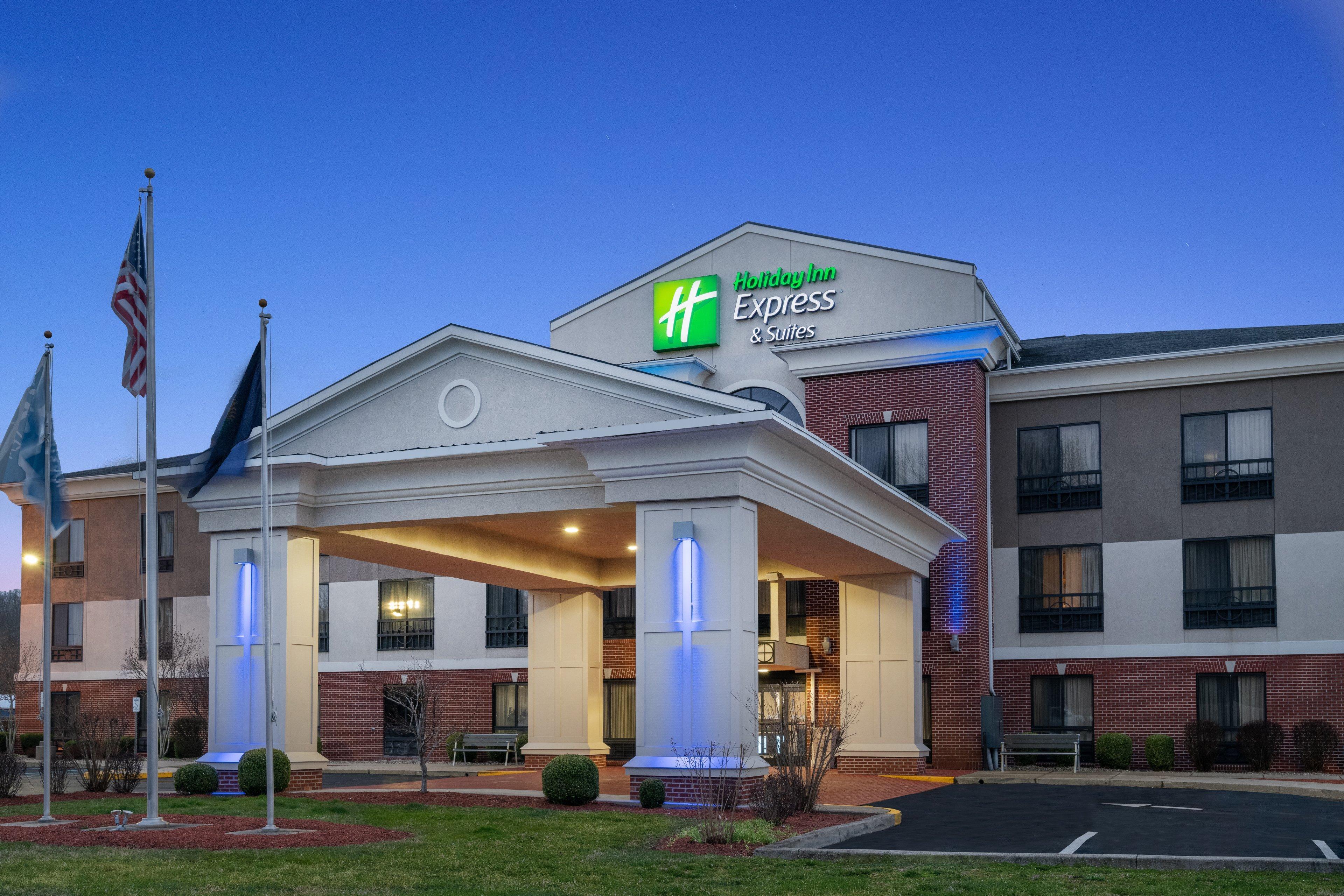 Holiday Inn Express Hotel & Suites Ashland, An Ihg Hotel Екстериор снимка