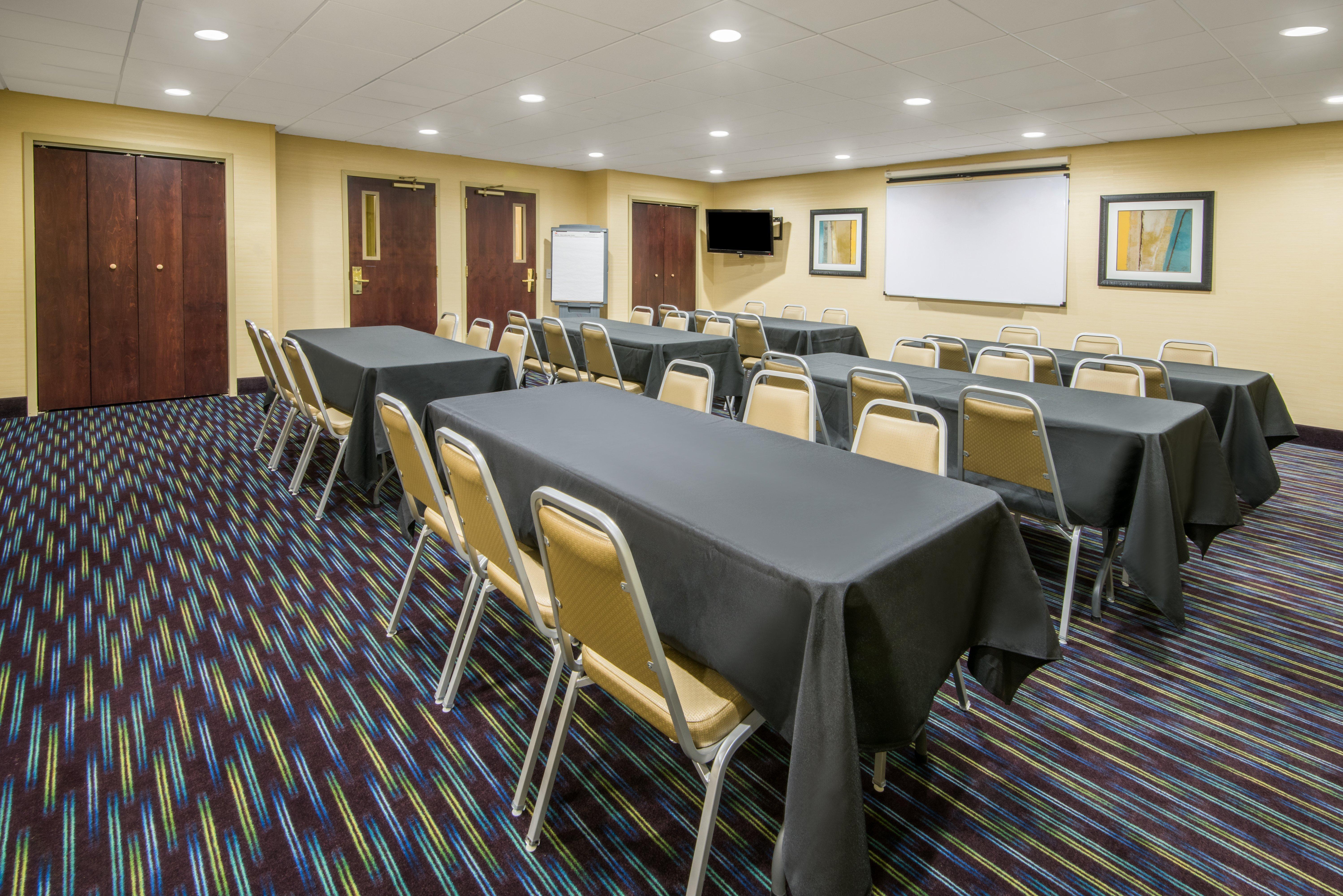 Holiday Inn Express Hotel & Suites Ashland By Ihg Екстериор снимка