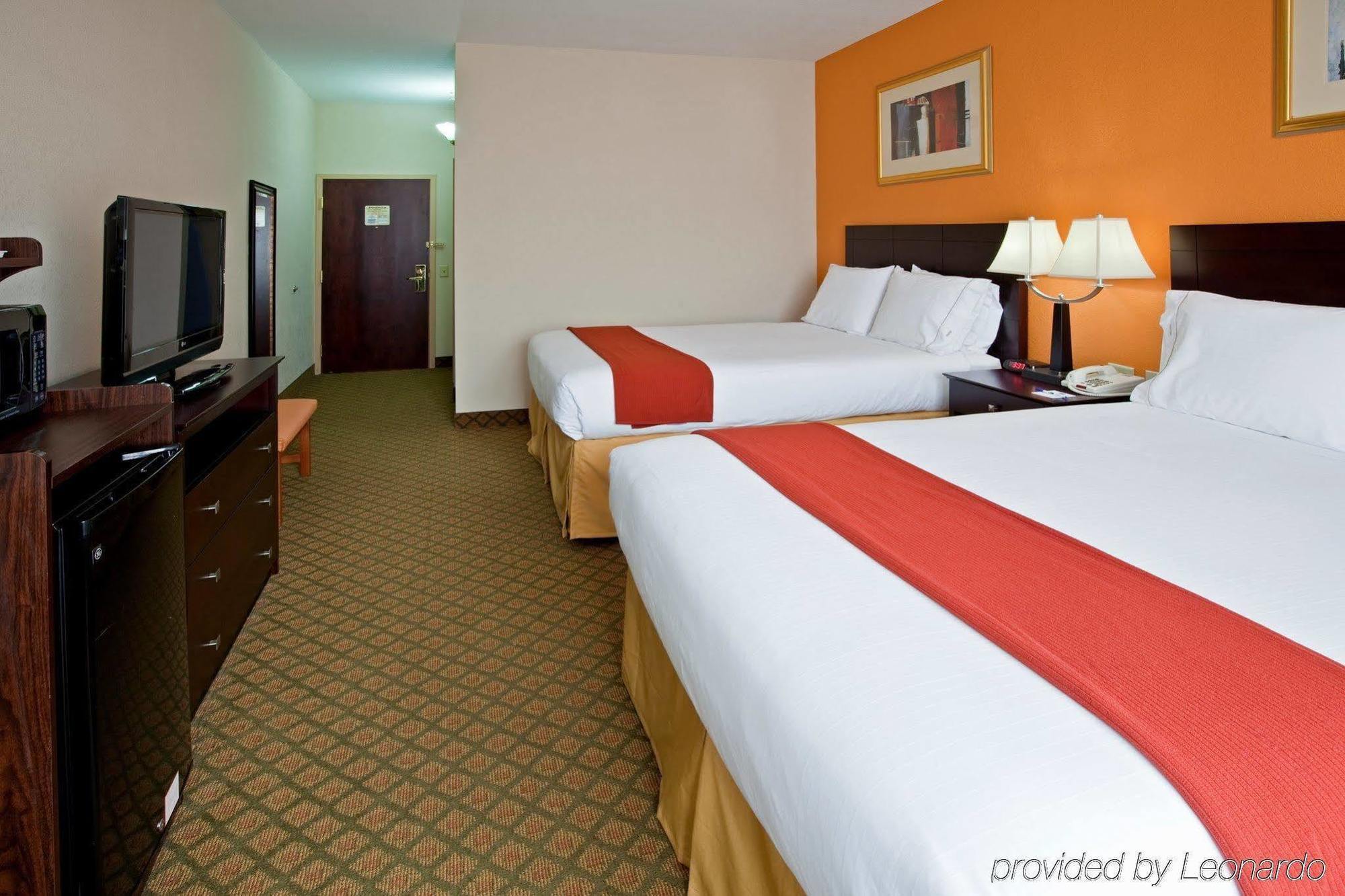 Holiday Inn Express Hotel & Suites Ashland By Ihg Екстериор снимка