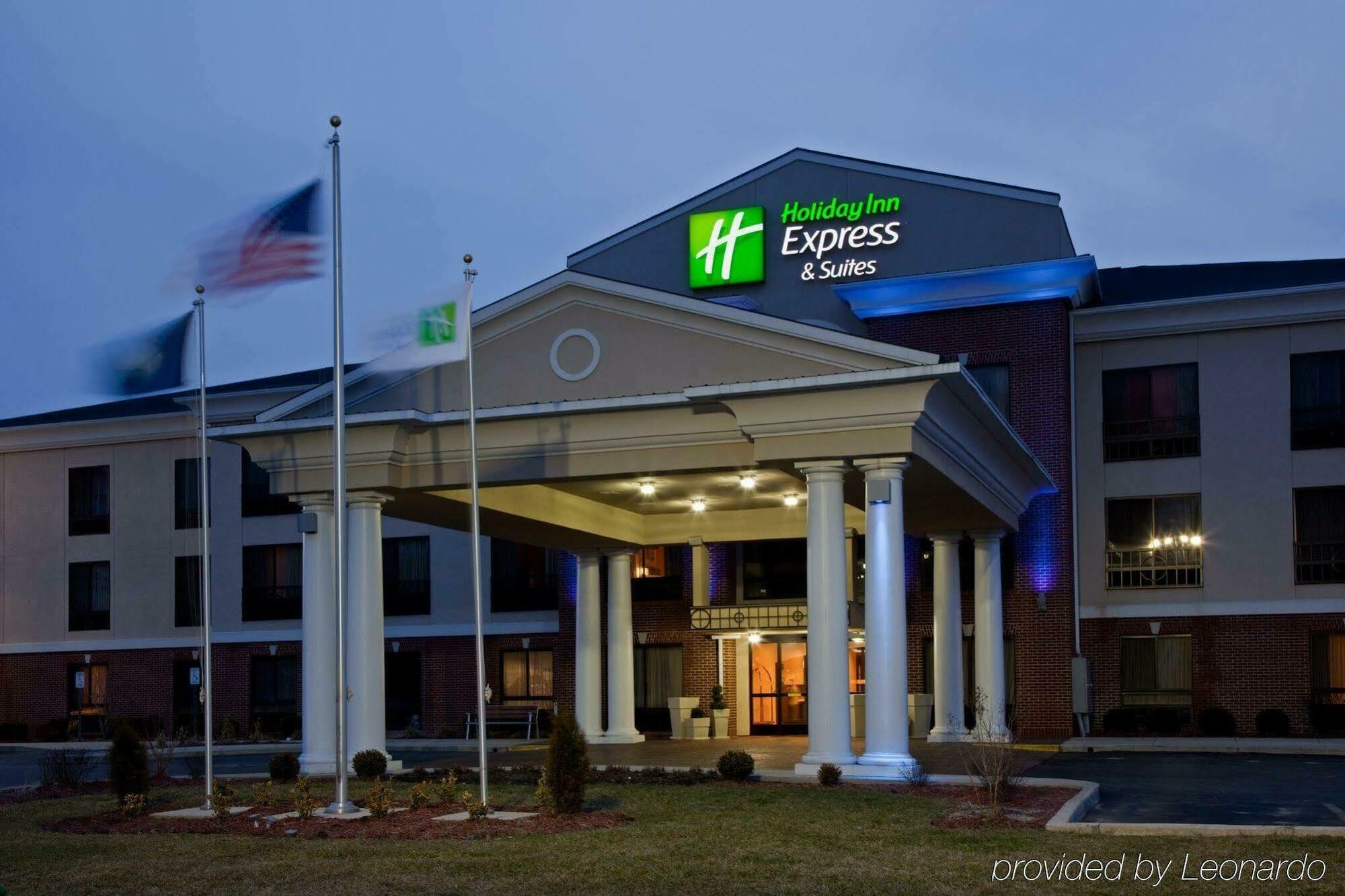 Holiday Inn Express Hotel & Suites Ashland, An Ihg Hotel Екстериор снимка