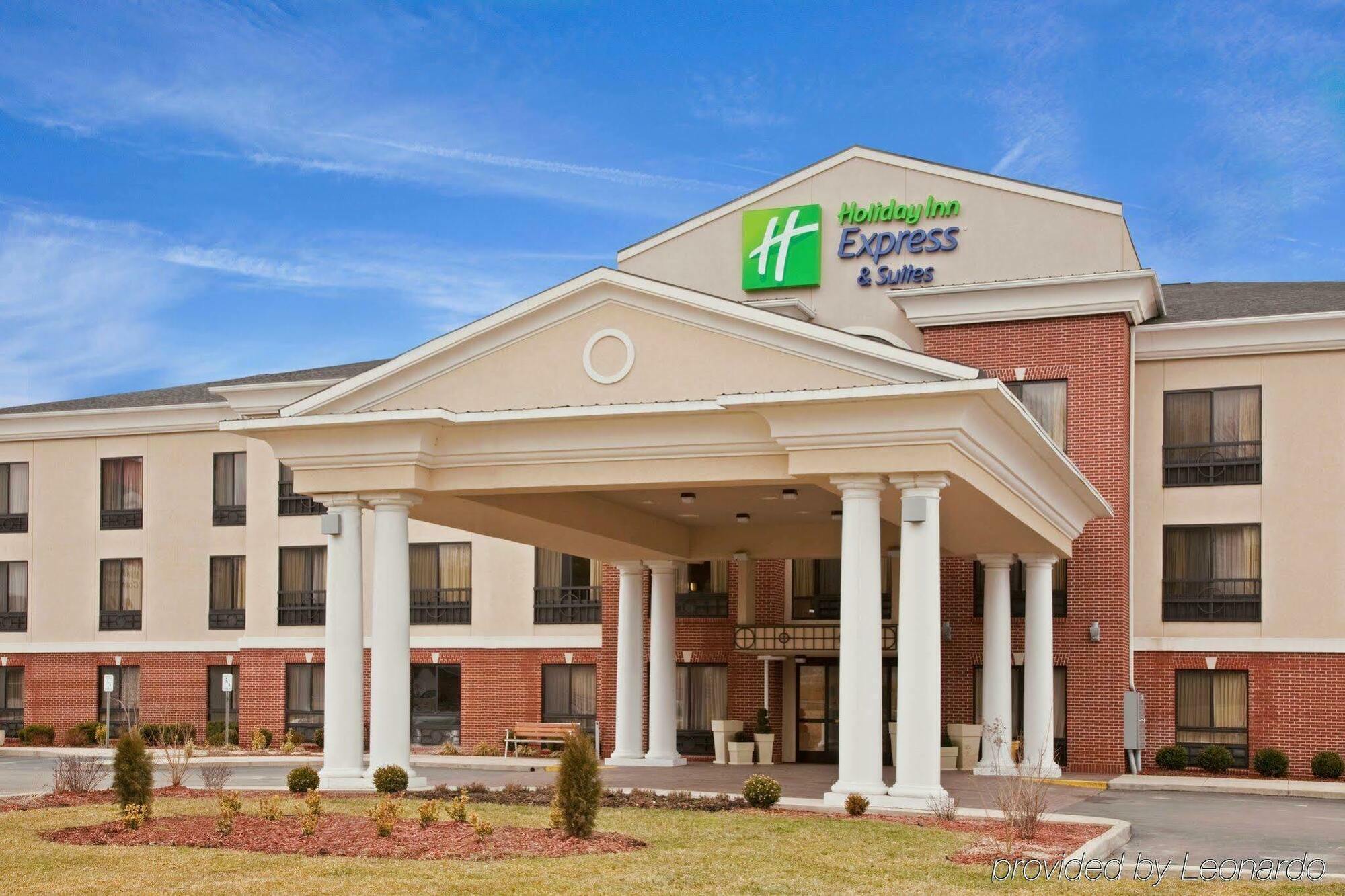 Holiday Inn Express Hotel & Suites Ashland By Ihg Екстериор снимка